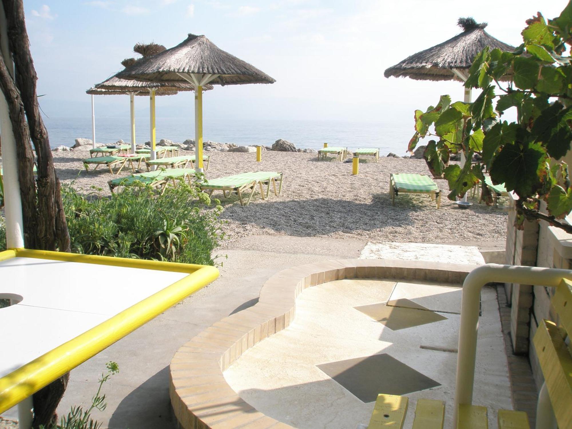 בניטסס Faliraki Apartments מראה חיצוני תמונה