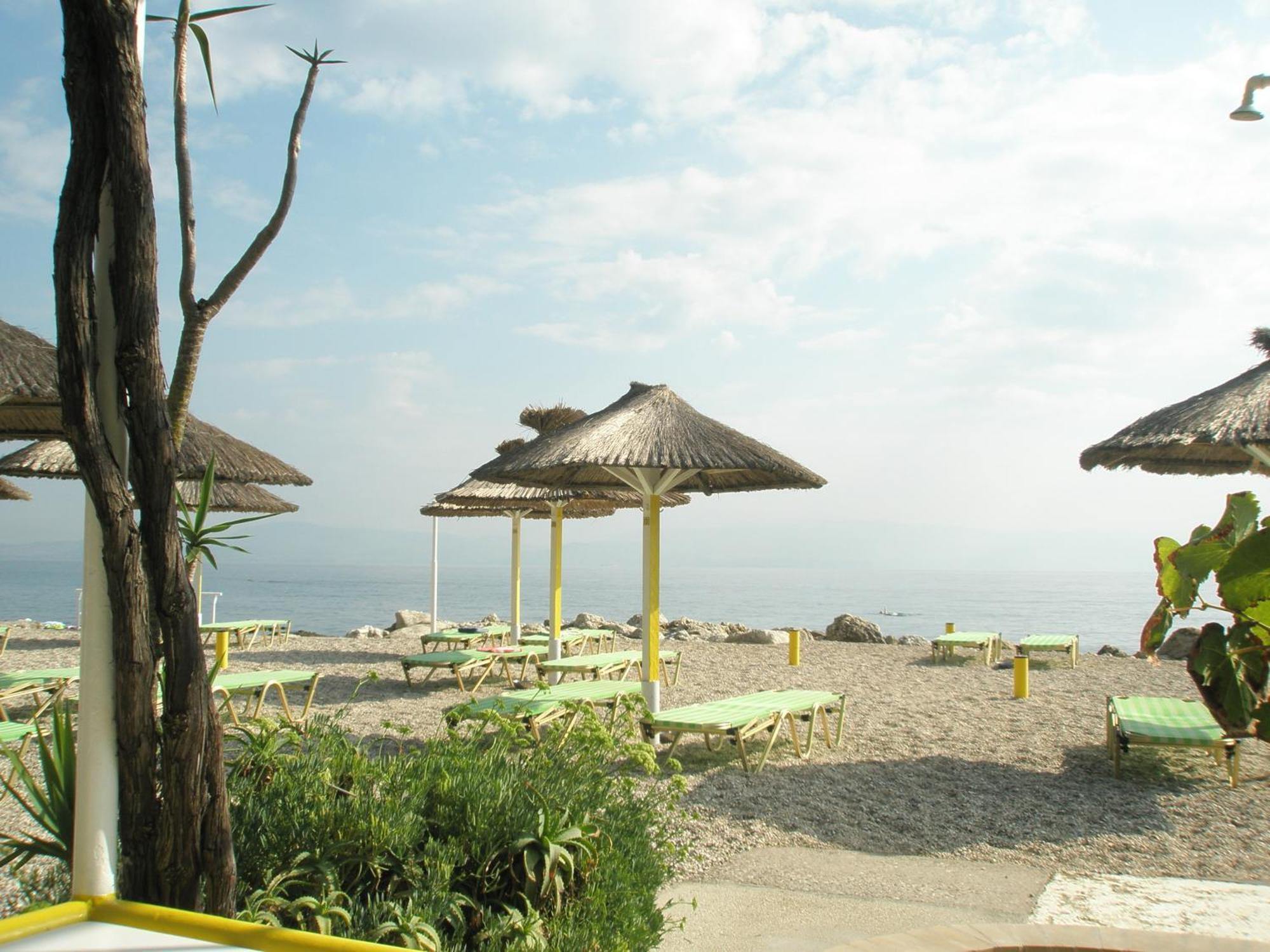 בניטסס Faliraki Apartments מראה חיצוני תמונה