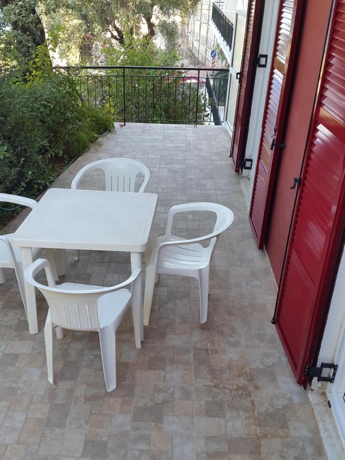 בניטסס Faliraki Apartments מראה חיצוני תמונה